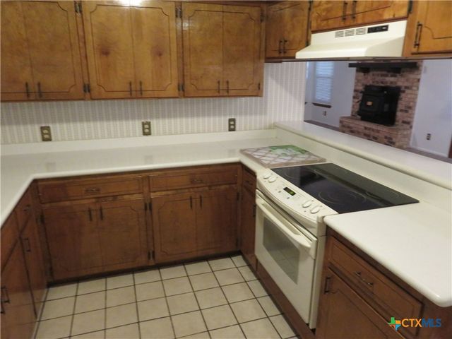 139 Lone Oak Street, Seguin, TX 78155