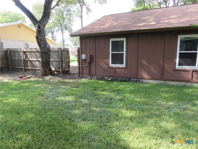 139 Lone Oak Street, Seguin, TX 78155