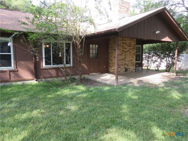 139 Lone Oak Street, Seguin, TX 78155