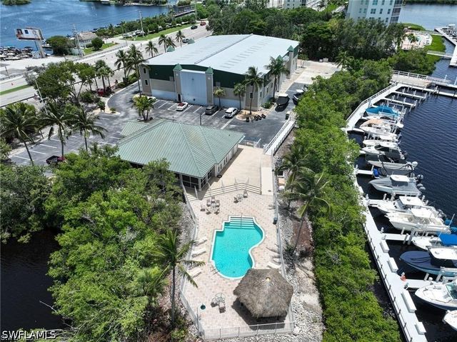 5025 Bonita Beach RD, Bonita Springs, FL 34134