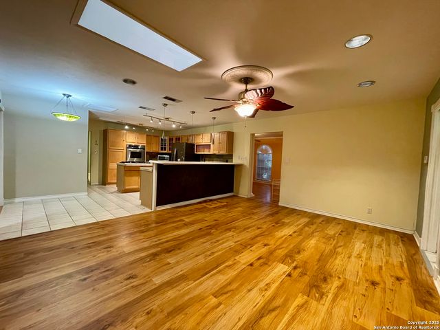 12605 Moss Hollow, Live Oak, TX 78233