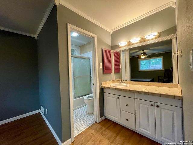 12605 Moss Hollow, Live Oak, TX 78233