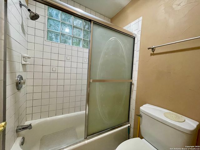 12605 Moss Hollow, Live Oak, TX 78233
