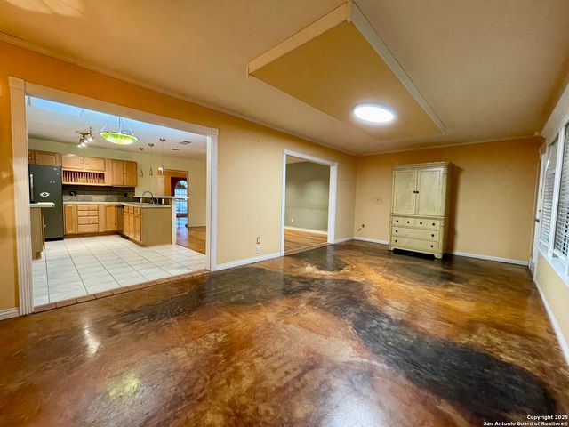12605 Moss Hollow, Live Oak, TX 78233