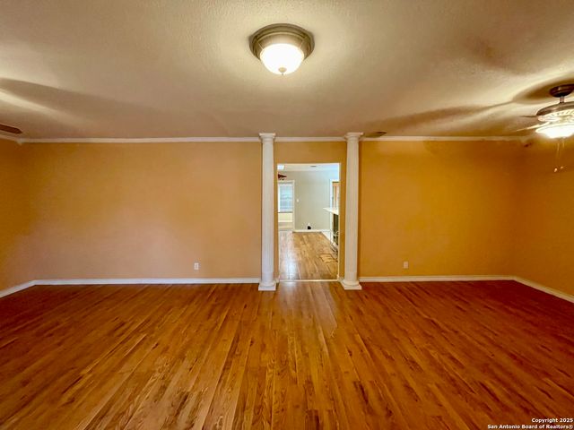 12605 Moss Hollow, Live Oak, TX 78233