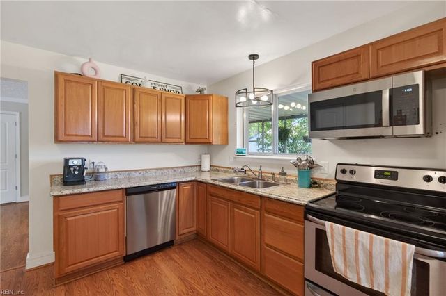 3864 Old Forge RD, Virginia Beach, VA 23452