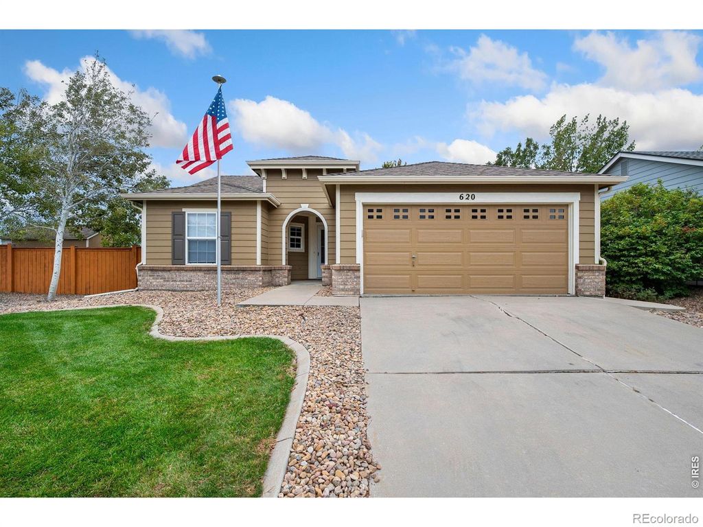 620 Elizabeth Street Circle, Dacono, CO 80514