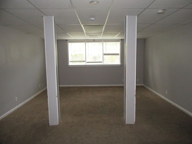 1211 Verkler Dr, Clarksville, TN 37042