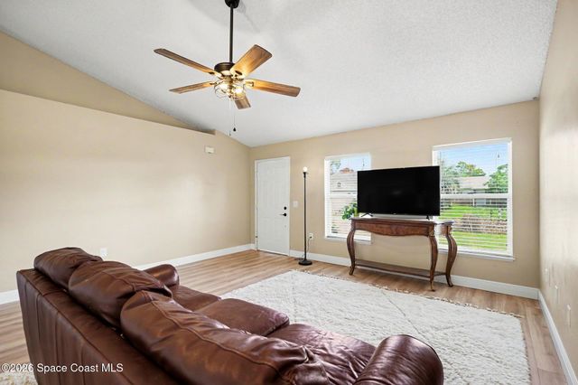 1378 Havre Street Nw, Palm Bay, FL 32907