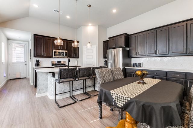 2435 Brightling Bend, Forney, TX 75126