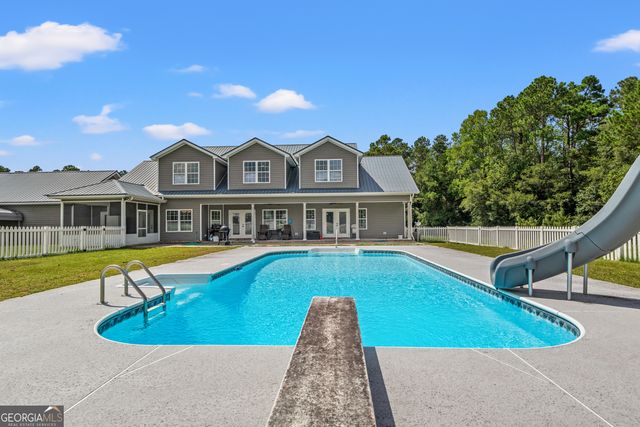 399 Gowen Drive, Folkston, GA 31537