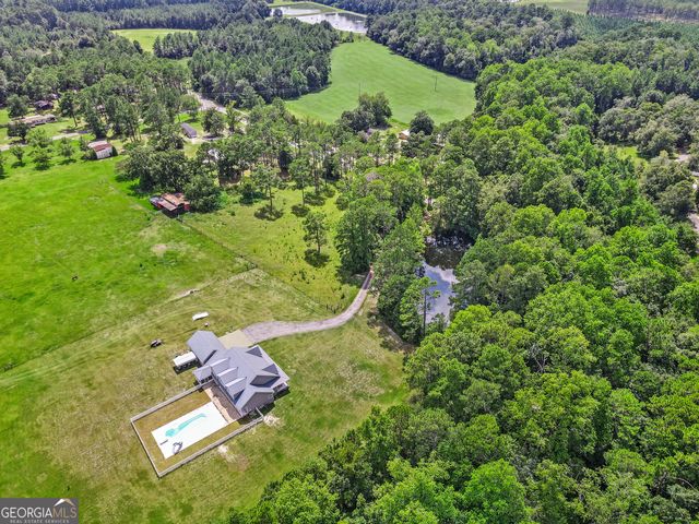 399 Gowen Drive, Folkston, GA 31537