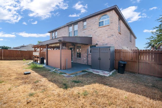 2456 Arroyo Springs Drive, Grand Prairie, TX 75052