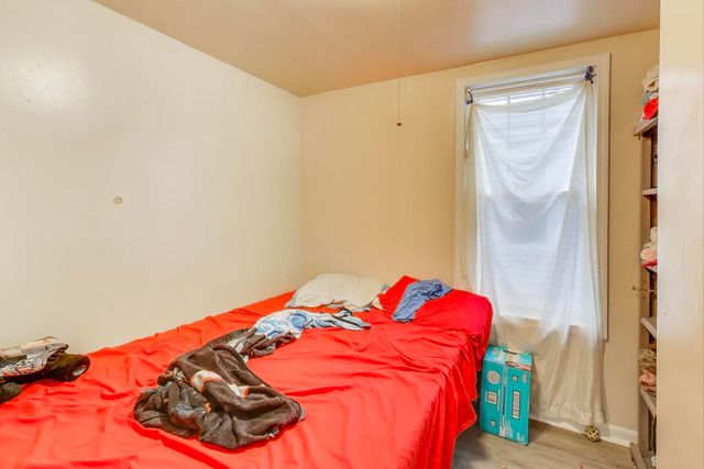 4322 N Monticello Avenue, Chicago, IL 60618