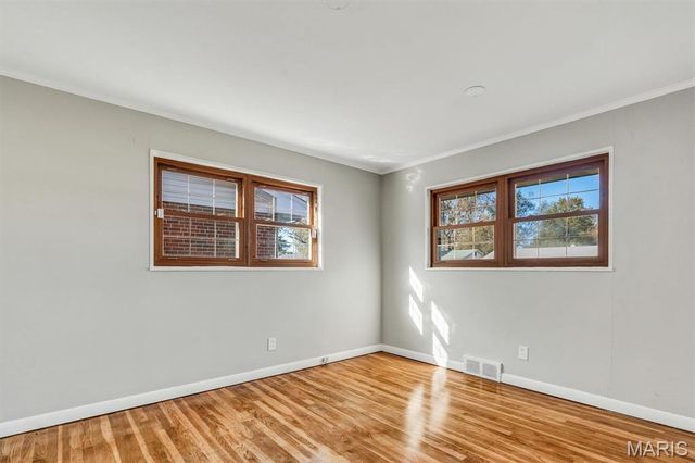 920 Lebon Drive, St Louis, MO 63137