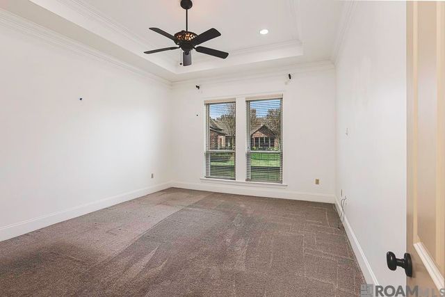 12356 Oak Fields Dr, Geismar, LA 70734