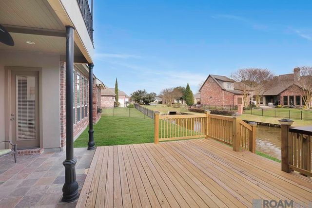 12356 Oak Fields Dr, Geismar, LA 70734