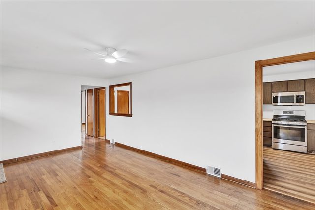 107 Tarpon Dr, Reserve, PA 15212