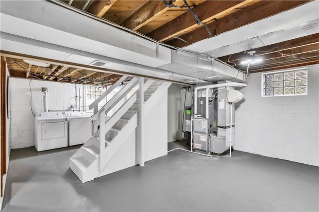 107 Tarpon Dr, Reserve, PA 15212