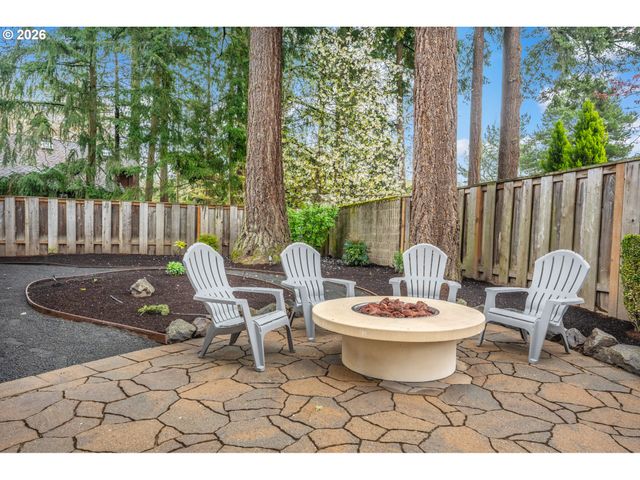 11380 Sw FOOTHILL Dr, Portland, OR 97225