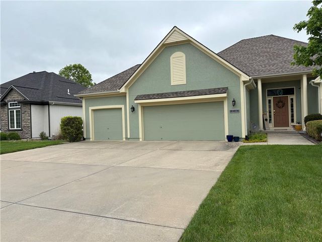 2536 SW KRISTIN Drive, Lee's Summit, MO 64082