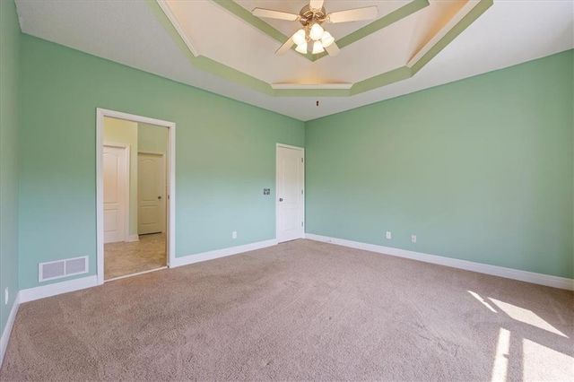 2536 SW KRISTIN Drive, Lee's Summit, MO 64082