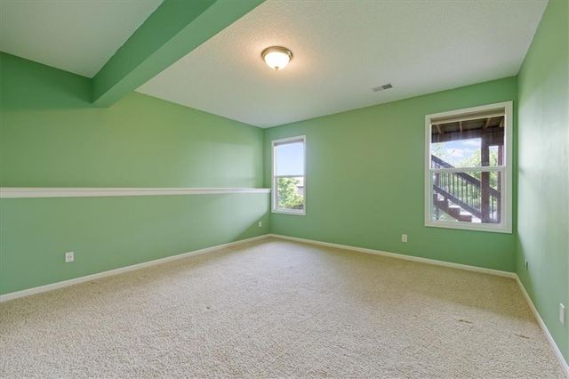 2536 SW KRISTIN Drive, Lee's Summit, MO 64082