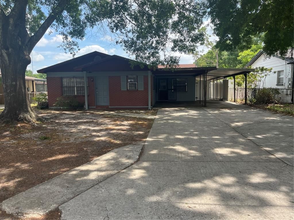 7401 N ALBANY AVENUE, Tampa, FL 33604