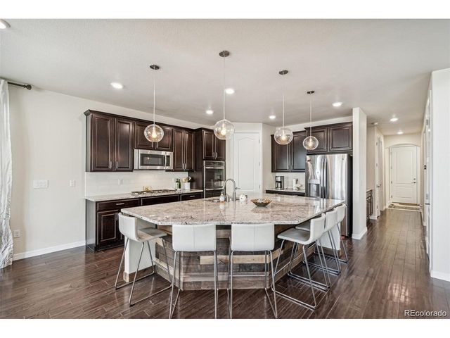 19471 W 59th Ave, Golden, CO 80403