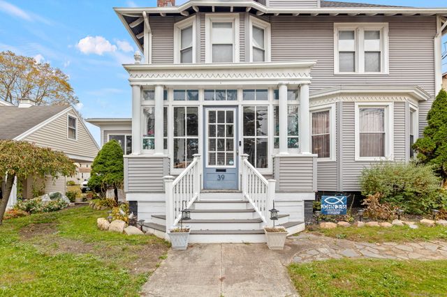 39 Forbes Place, East Haven, CT 06512