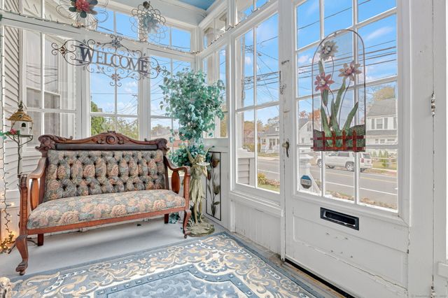 39 Forbes Place, East Haven, CT 06512