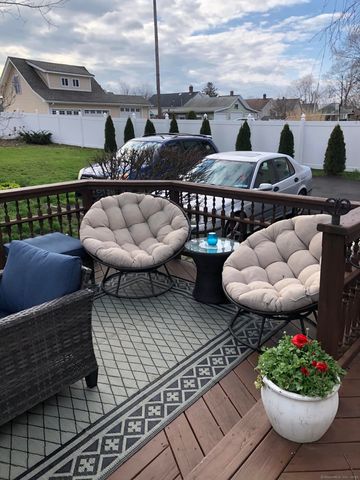 39 Forbes Place, East Haven, CT 06512