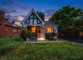 1438 Robinwood Avenue, Cincinnati, OH 45237