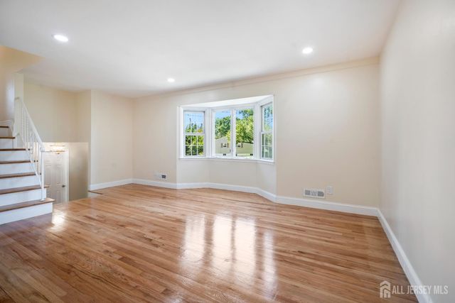 55 Ferris Road, Edison, NJ 08817
