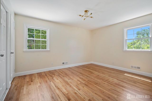55 Ferris Road, Edison, NJ 08817