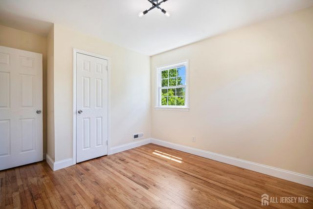 55 Ferris Road, Edison, NJ 08817