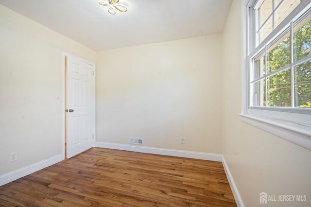 55 Ferris Road, Edison, NJ 08817