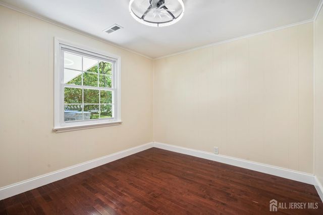 55 Ferris Road, Edison, NJ 08817
