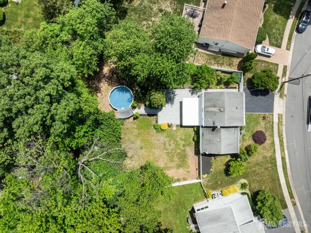55 Ferris Road, Edison, NJ 08817