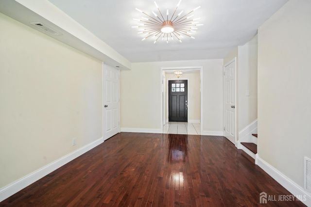 55 Ferris Road, Edison, NJ 08817