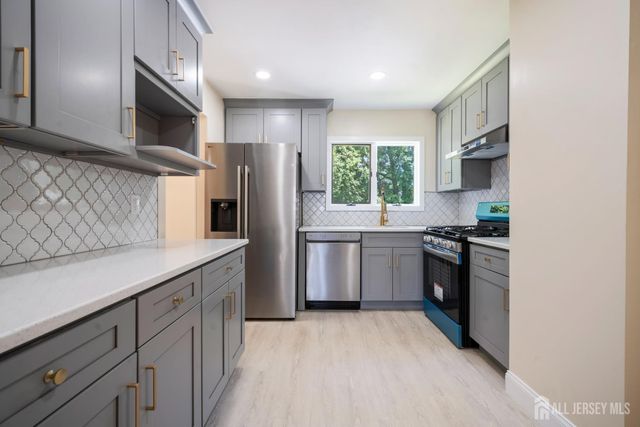 55 Ferris Road, Edison, NJ 08817