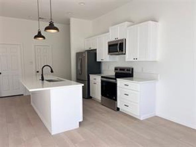 265 County Road 3371a, Cleveland, TX 77327