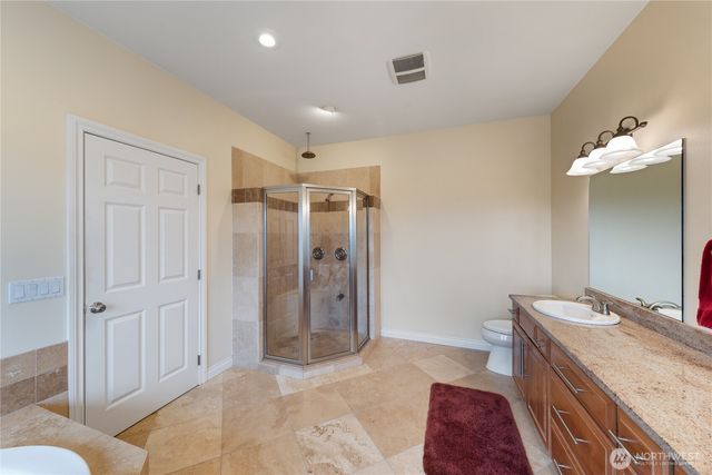 865 Burlington Heights Drive, Burlington, WA 98233