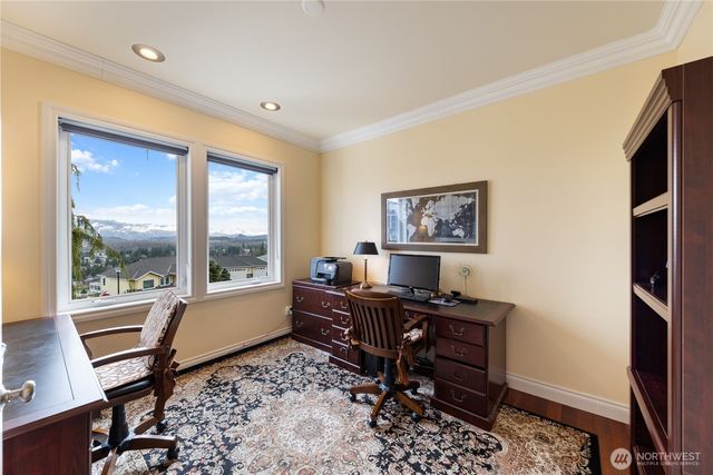 865 Burlington Heights Drive, Burlington, WA 98233