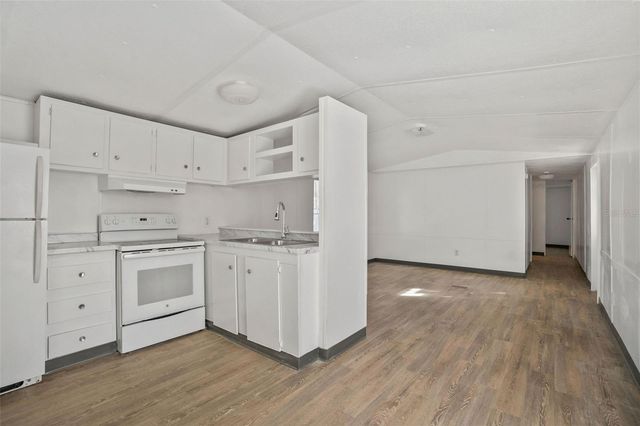 9342 LABELLE STREET, New Port Richey, FL 34654