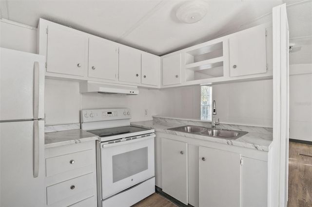 9342 LABELLE STREET, New Port Richey, FL 34654