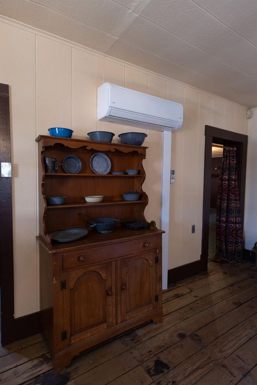Image 14 of property listing at 32926 Road 222, North Fork, CA 93643