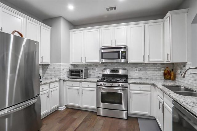 1067 Brownstone Drive 23, Marietta, GA 30008