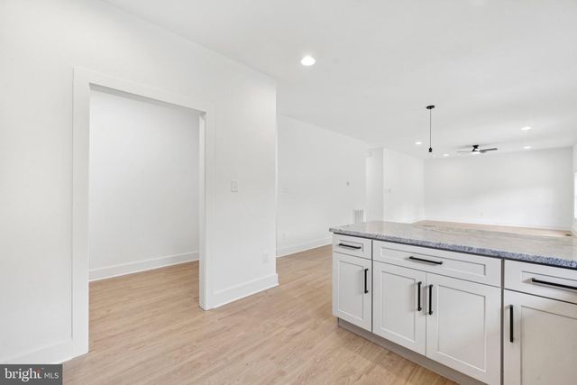 425 PALOMINO DR, Louisa, VA 23093