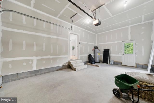 425 PALOMINO DR, Louisa, VA 23093